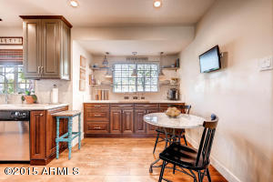 4301 E Clarendon Ave, Phoenix, AZ 85018 photo 12