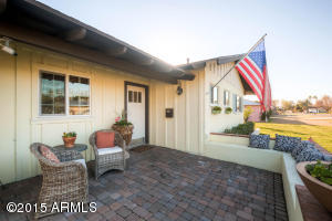 4301 E Clarendon Ave, Phoenix, AZ 85018 photo 3