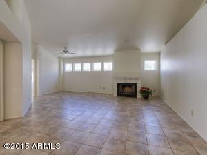 4010 E Paradise Dr, Phoenix, AZ 85028 photo 3