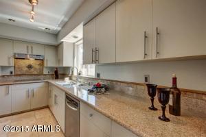 4651 E Monte Way, Phoenix, AZ 85044 photo 9