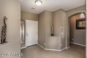 2907 E Coconino Dr, Gilbert, AZ 85298 photo 2
