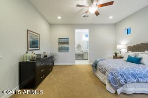 3432 E Clarendon Ave, Phoenix, AZ 85018 photo 5