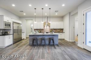 3432 E Clarendon Ave, Phoenix, AZ 85018 photo 3