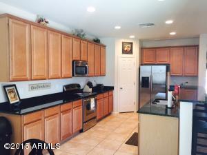 1087 E Doral Ave, Gilbert, AZ 85297 photo 3