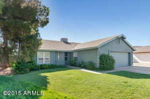 935 N Birch St, Gilbert, AZ 85233 photo 1