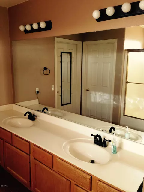 925 E Windsor Dr, Gilbert, AZ 85296 photo 10