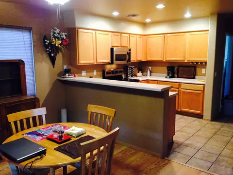 925 E Windsor Dr, Gilbert, AZ 85296 photo 4