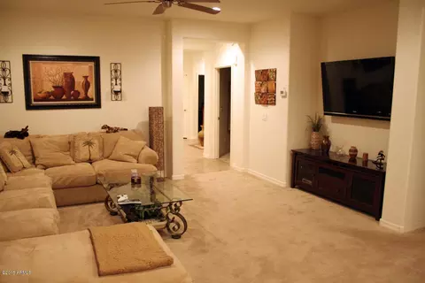 4134 E Thunderheart Trl, Gilbert, AZ 85297 photo 4