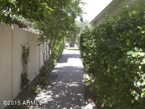 225 E Glenn Dr, Phoenix, AZ 85020 photo 11
