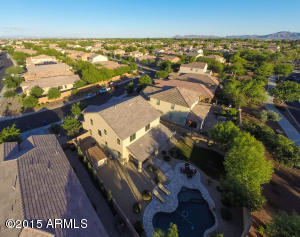 2452 S Stuart Ave, Gilbert, AZ 85295 photo 4