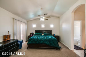 1734 E Amber Ln, Gilbert, AZ 85296 photo 5