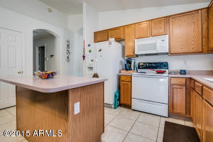 1734 E Amber Ln, Gilbert, AZ 85296 photo 2