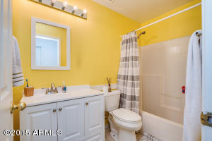 1734 E Amber Ln, Gilbert, AZ 85296 photo 7