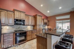 335 E Liberty Ln, Gilbert, AZ 85296 photo 14
