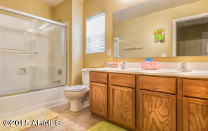 2875 S Key Biscayne Dr, Gilbert, AZ 85296 photo 9