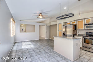 4736 E Desert Wind Dr, Phoenix, AZ 85044 photo 8