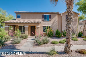 82 E Palomino Dr, Gilbert, AZ 85296 photo 1
