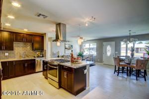 2317 E Sells Dr, Phoenix, AZ 85016 photo 13