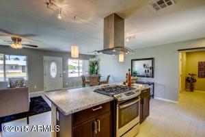2317 E Sells Dr, Phoenix, AZ 85016 photo 12