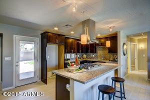2317 E Sells Dr, Phoenix, AZ 85016 photo 9