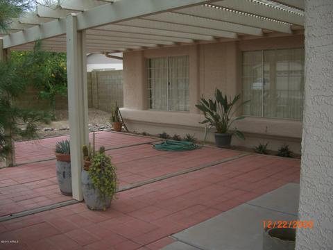 8641 W Greenbrian Dr, Peoria, AZ 85382