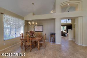 719 E Mountain Sage Dr, Phoenix, AZ 85048 photo 4