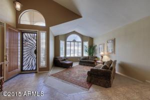 719 E Mountain Sage Dr, Phoenix, AZ 85048 photo 2