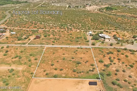 6995 E Camino Baez, Cornville, AZ 86325 photo 2