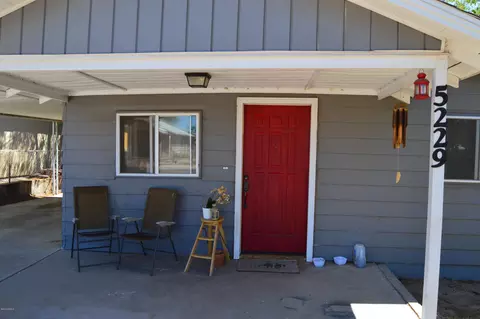 5229 E Taylor St, Phoenix, AZ 85008 photo 2