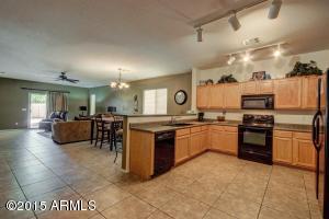 1559 E Azalea Dr, Gilbert, AZ 85298 photo 4