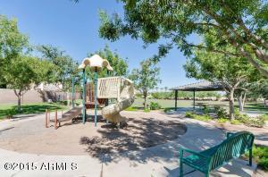627 E Desert Ln, Gilbert, AZ 85234 photo 38