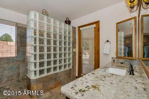 627 E Desert Ln, Gilbert, AZ 85234 photo 13