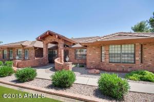 627 E Desert Ln, Gilbert, AZ 85234 photo 3