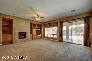 1342 E Canary Dr, Gilbert, AZ 85297 photo 9