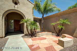 1342 E Canary Dr, Gilbert, AZ 85297 photo 4