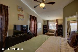 4007 E Topeka Dr, Phoenix, AZ 85050 photo 12