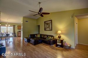 4007 E Topeka Dr, Phoenix, AZ 85050 photo 3