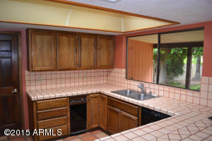 830 E Coral Gables Dr, Phoenix, AZ 85022 photo 8