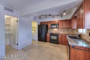 4451 N 40th St, Phoenix, AZ 85018 photo 8
