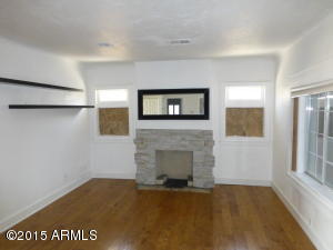 910 E Whitton Ave, Phoenix, AZ 85014 photo 2