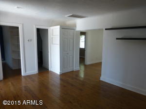910 E Whitton Ave, Phoenix, AZ 85014 photo 5