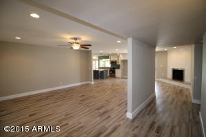 2820 E Sierra St, Phoenix, AZ 85028 photo 2