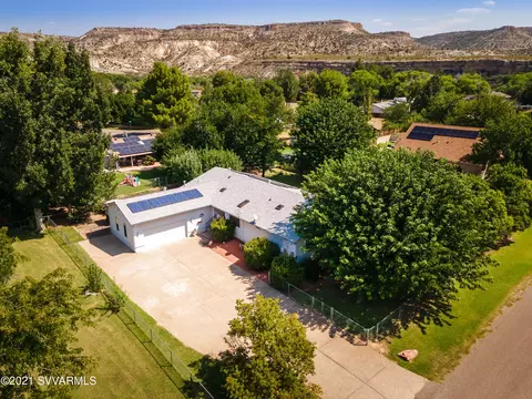 292 E Silver Bugle Dr, Camp Verde, AZ 86322 photo 2