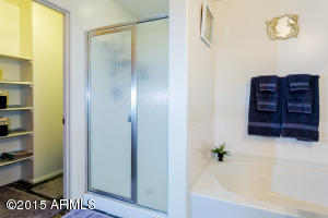 2228 E Flintlock Dr, Gilbert, AZ 85298 photo 13