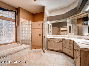 2730 E Claire Dr, Phoenix, AZ 85032 photo 12