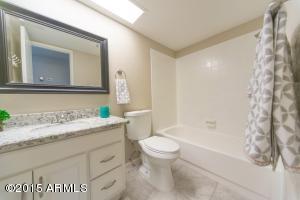 613 E Holmes Ave, Mesa, AZ 85204 photo 8
