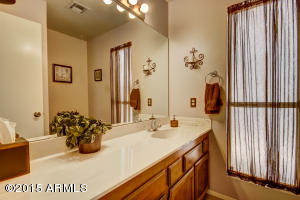 501 E Topeka Dr, Phoenix, AZ 85024 photo 9