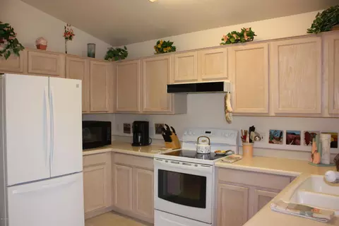 2122 E Williams Dr, Phoenix, AZ 85024 photo 9