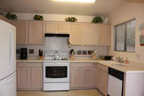 2122 E Williams Dr, Phoenix, AZ 85024 photo 10