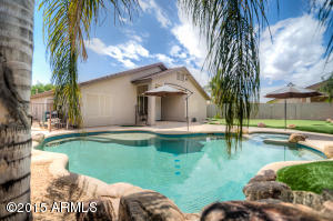 2202 S Nielson St, Gilbert, AZ 85295 photo 2